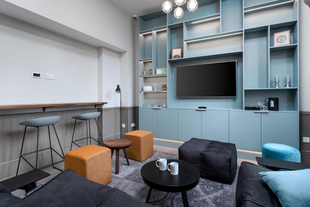 Queen'S Drive Aparthotel Londra Dış mekan fotoğraf