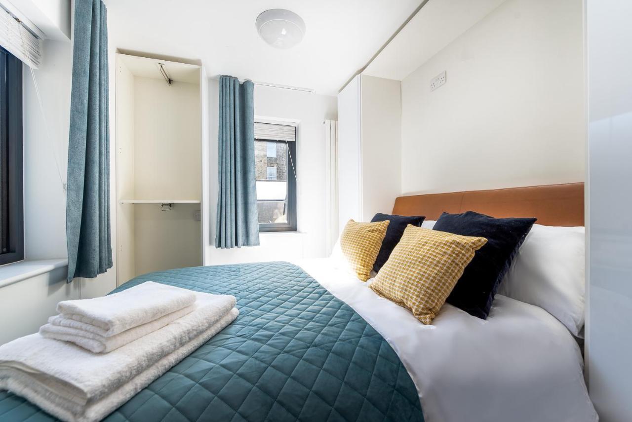 Queen'S Drive Aparthotel Londra Dış mekan fotoğraf